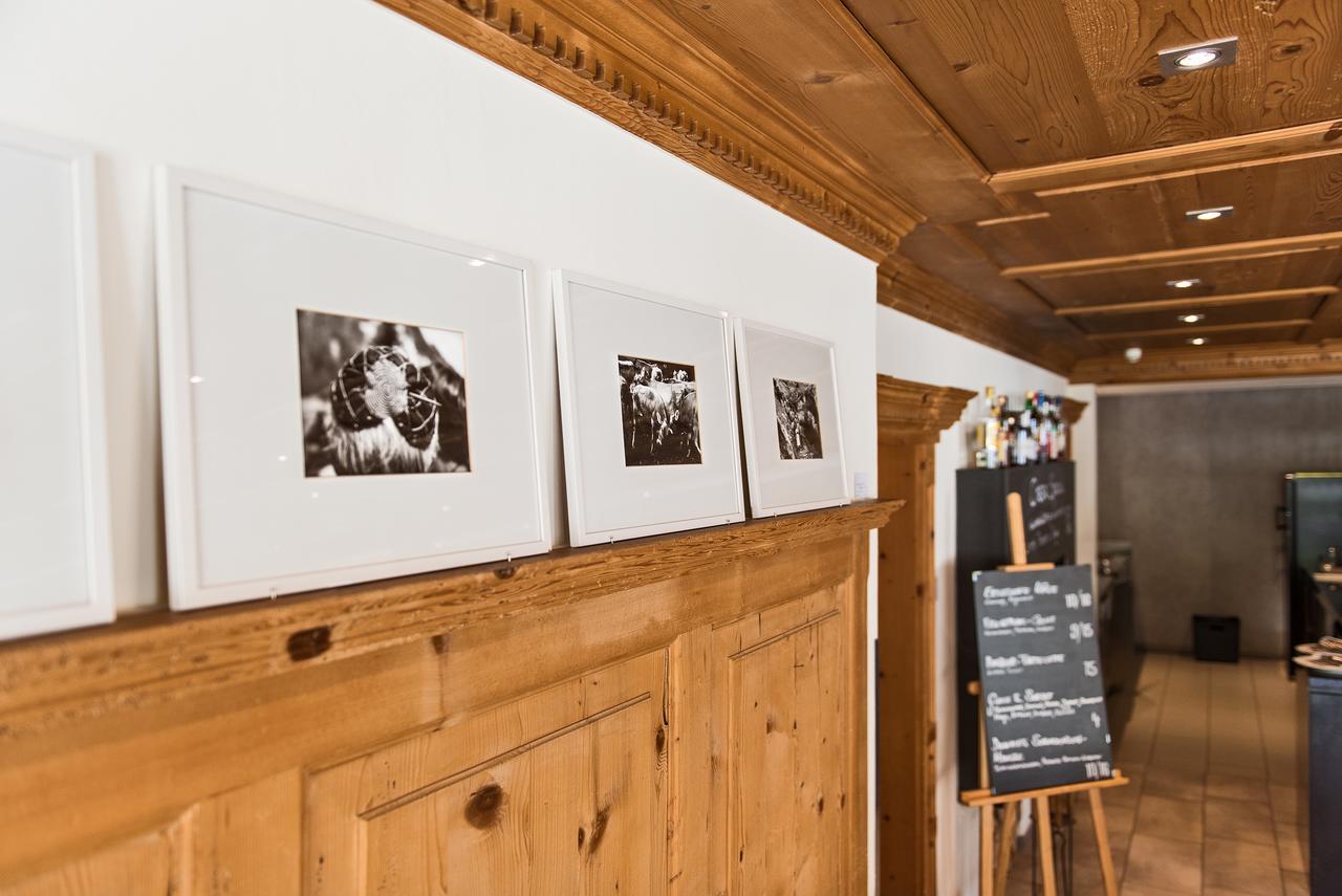 Hotel Restaurant Chesa Flims Luaran gambar