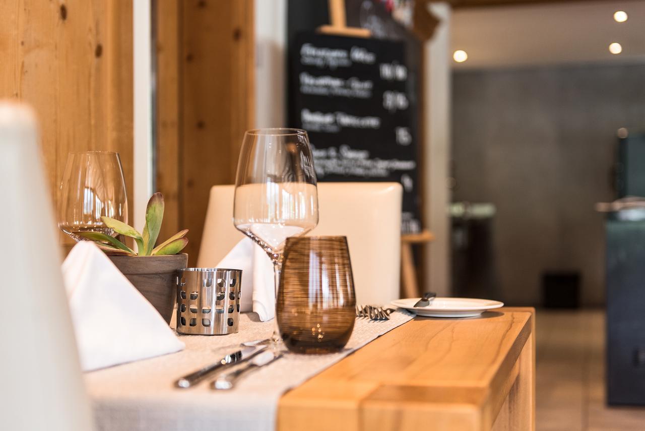 Hotel Restaurant Chesa Flims Luaran gambar